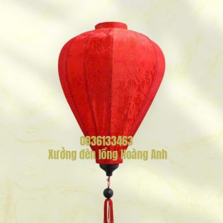 Lồng đèn củ tỏi gấm đỏ