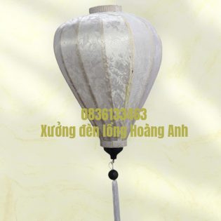 Lồng đèn củ tỏi gấm trắng